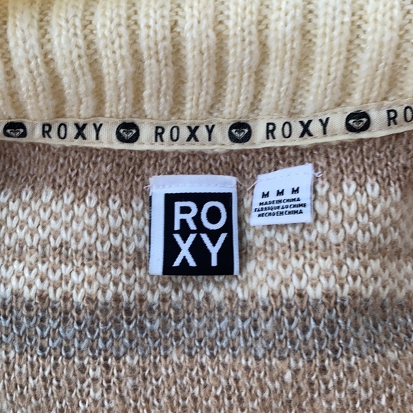 Roxy Southwest Aztec Sweater Shawl/ Cardigan - Picture 8 of 9